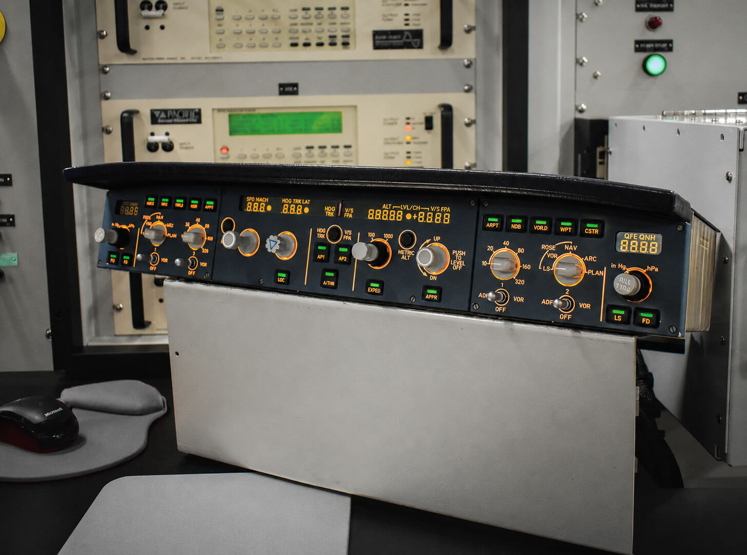 Auto Flight & Flight Controls
